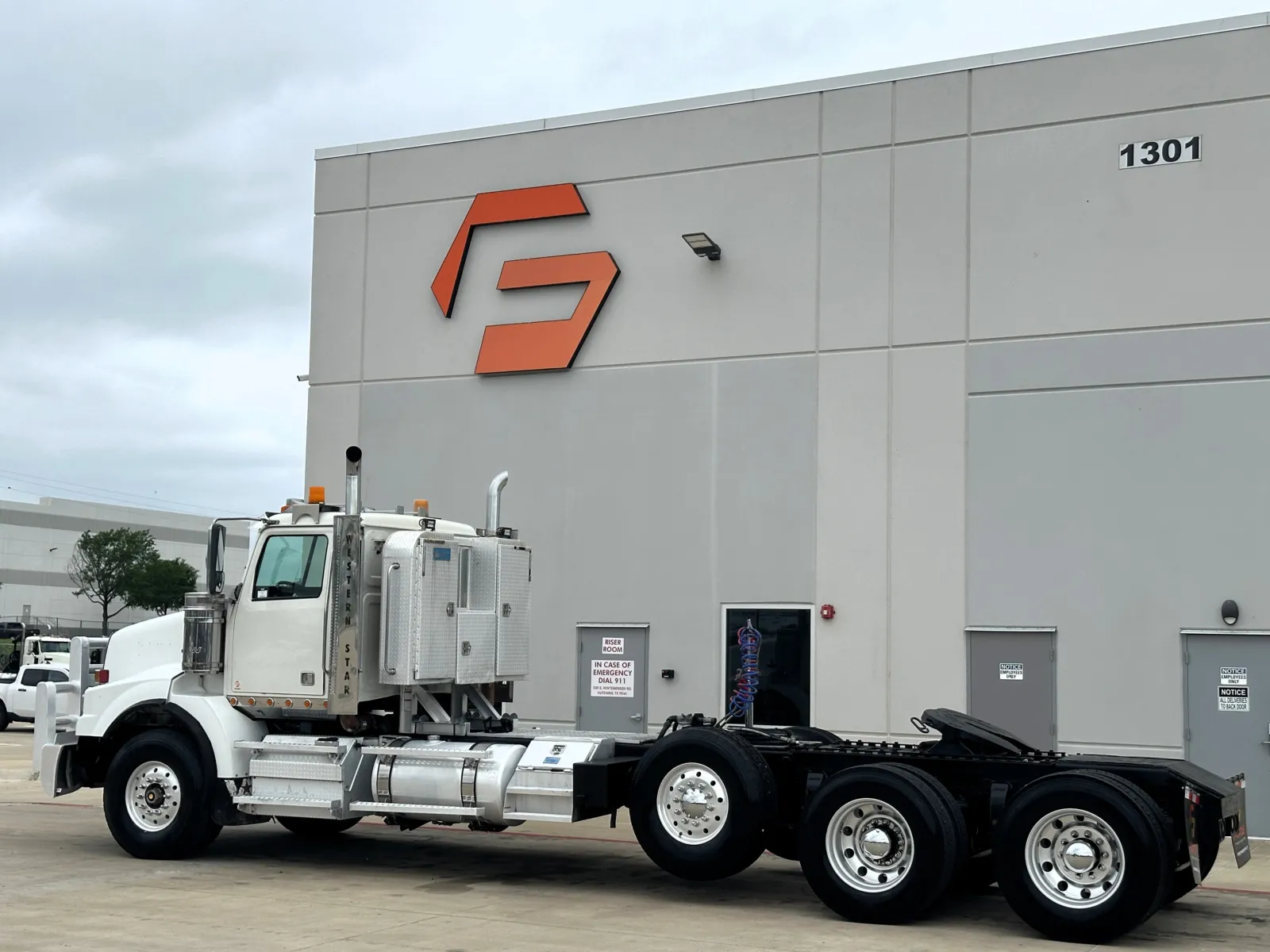 2012 Western Star 4900 - image 6