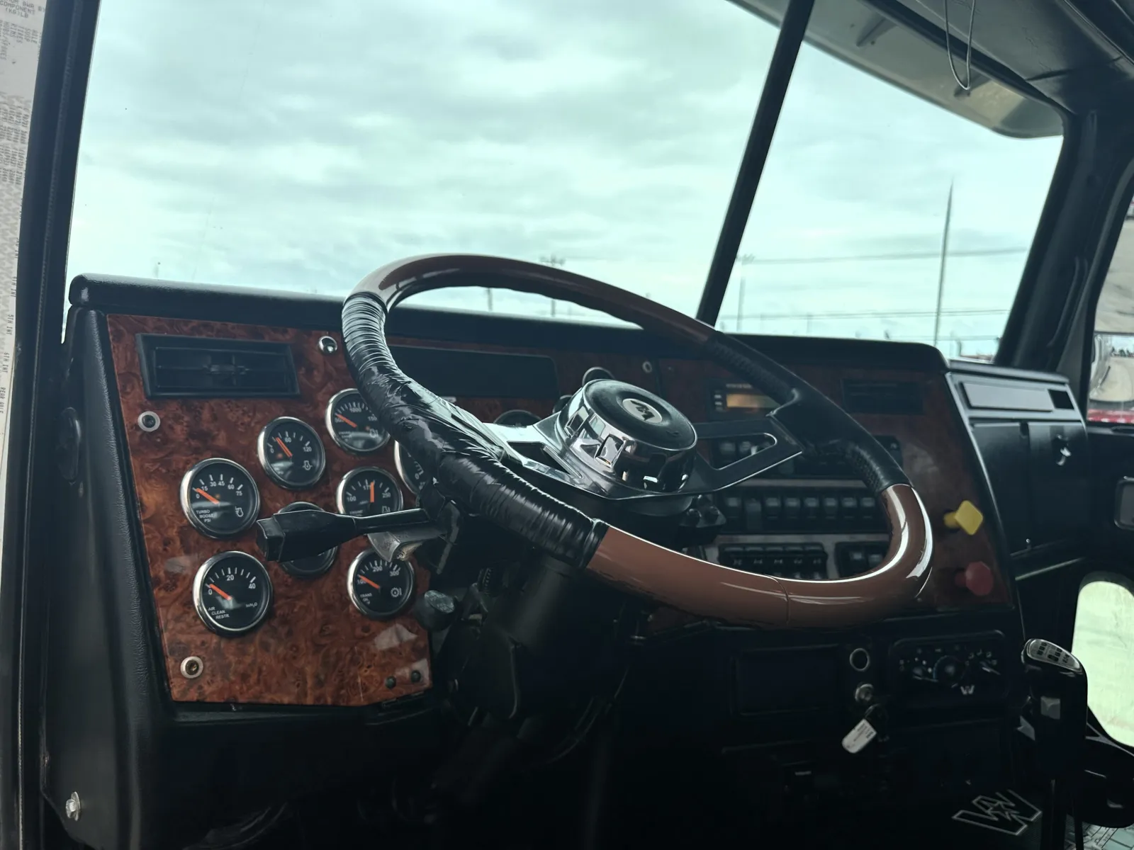 2012 Western Star 4900 - image 15