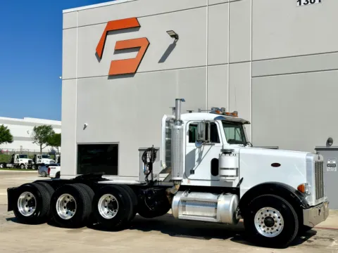 1998 PETERBILT 378 for sale in Hutchins, TX