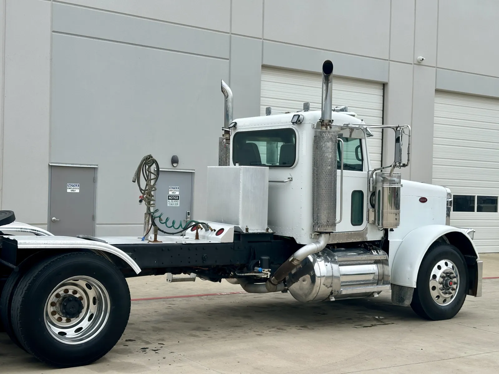 2007 Peterbilt 379 in Hutchins, TX — photo 7