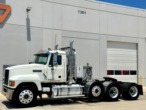 Photos of 2017 MACK CHU613 for sale in Hutchins, TX at Forge Truck Centers - Texas