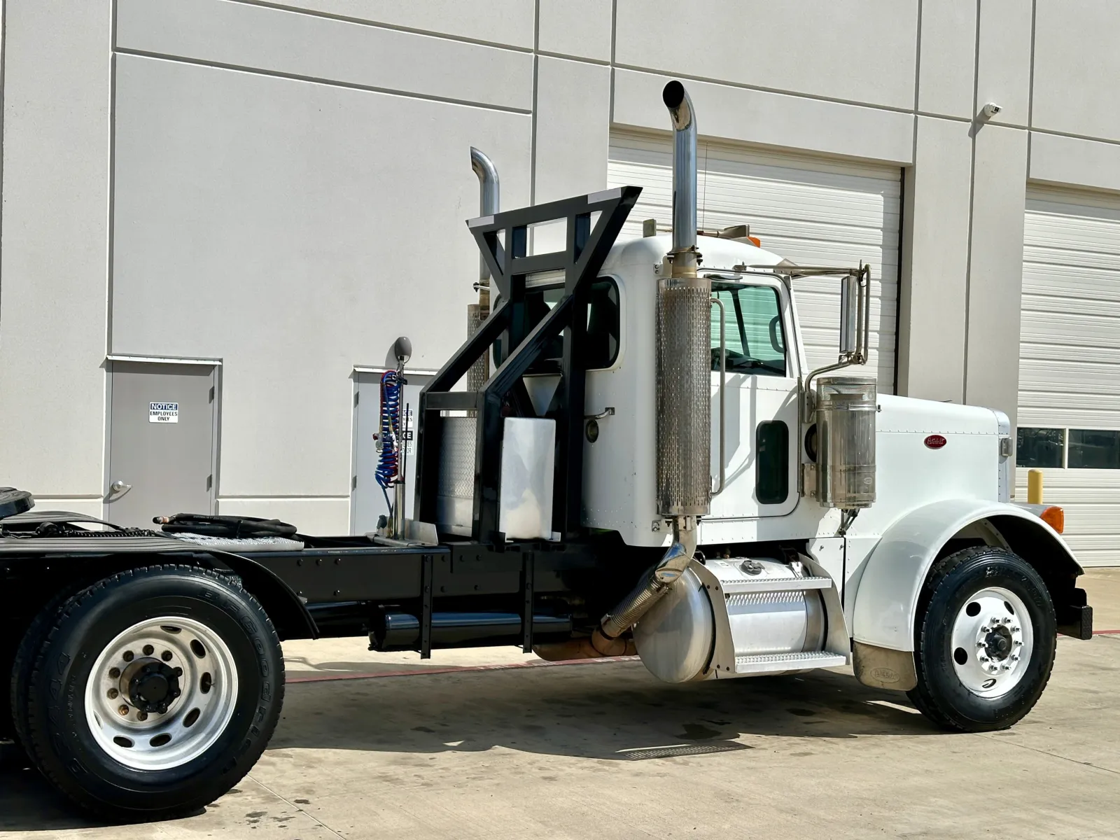 2007 Peterbilt 379 in Hutchins, TX — photo 7