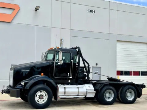 Photos of 2008 KENWORTH T800 for sale in Hutchins, TX at Forge Truck Centers - Texas