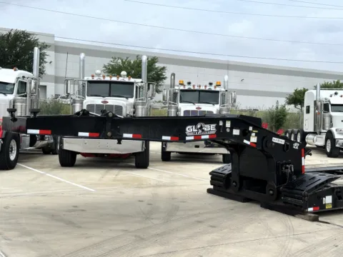 More photos of 2021 GLOBE LOWBOY at Forge Truck Centers - Texas, TX