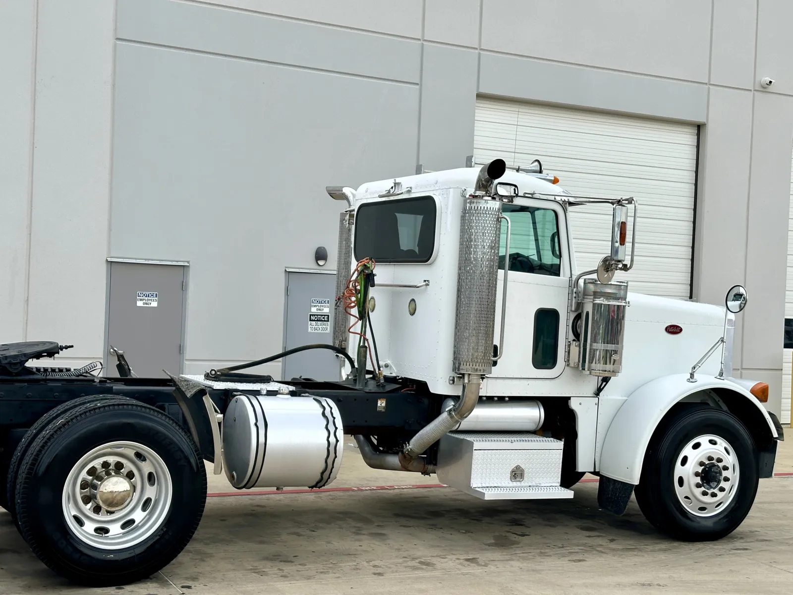 2006 Peterbilt 379 in Hutchins, TX — photo 7