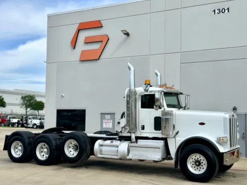 2018 PETERBILT 389 for sale in Hutchins, TX