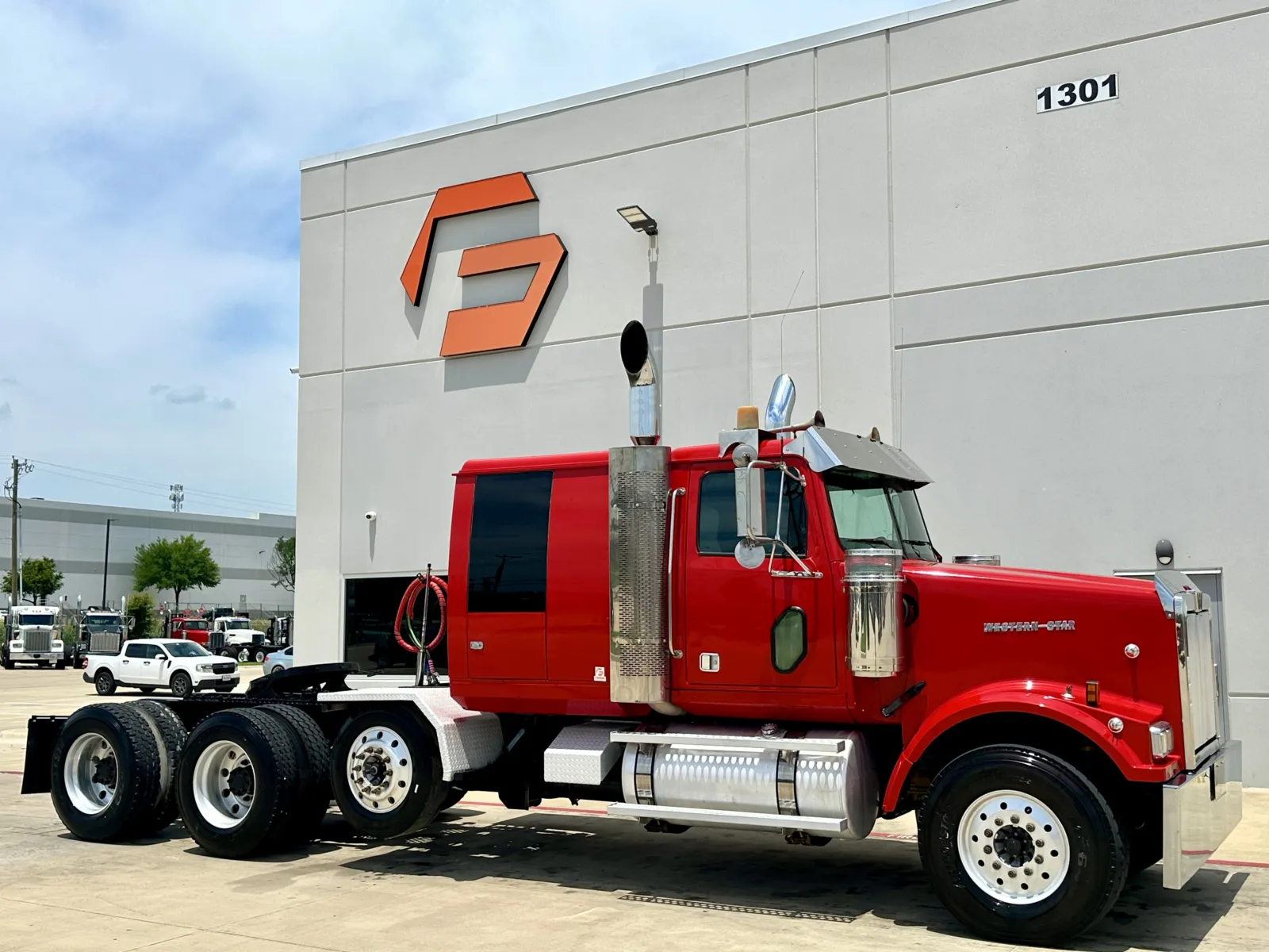 2007 WESTERN STAR 4900 for sale in Hutchins, TX