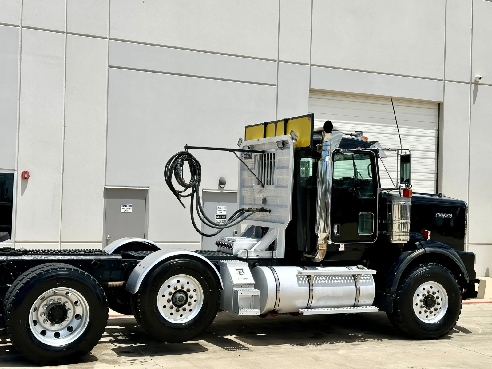 2006 Kenworth T800 in Hutchins, TX — photo 7