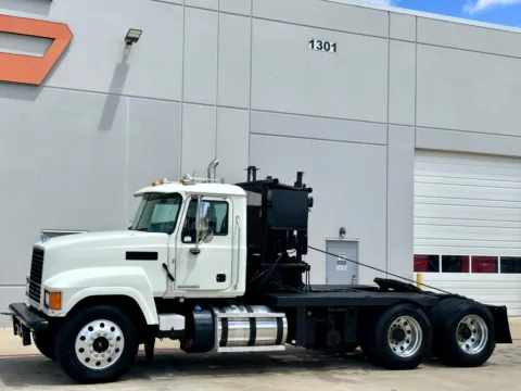 Photos of 2015 MACK CHU613 for sale in Hutchins, TX at Forge Truck Centers - Texas