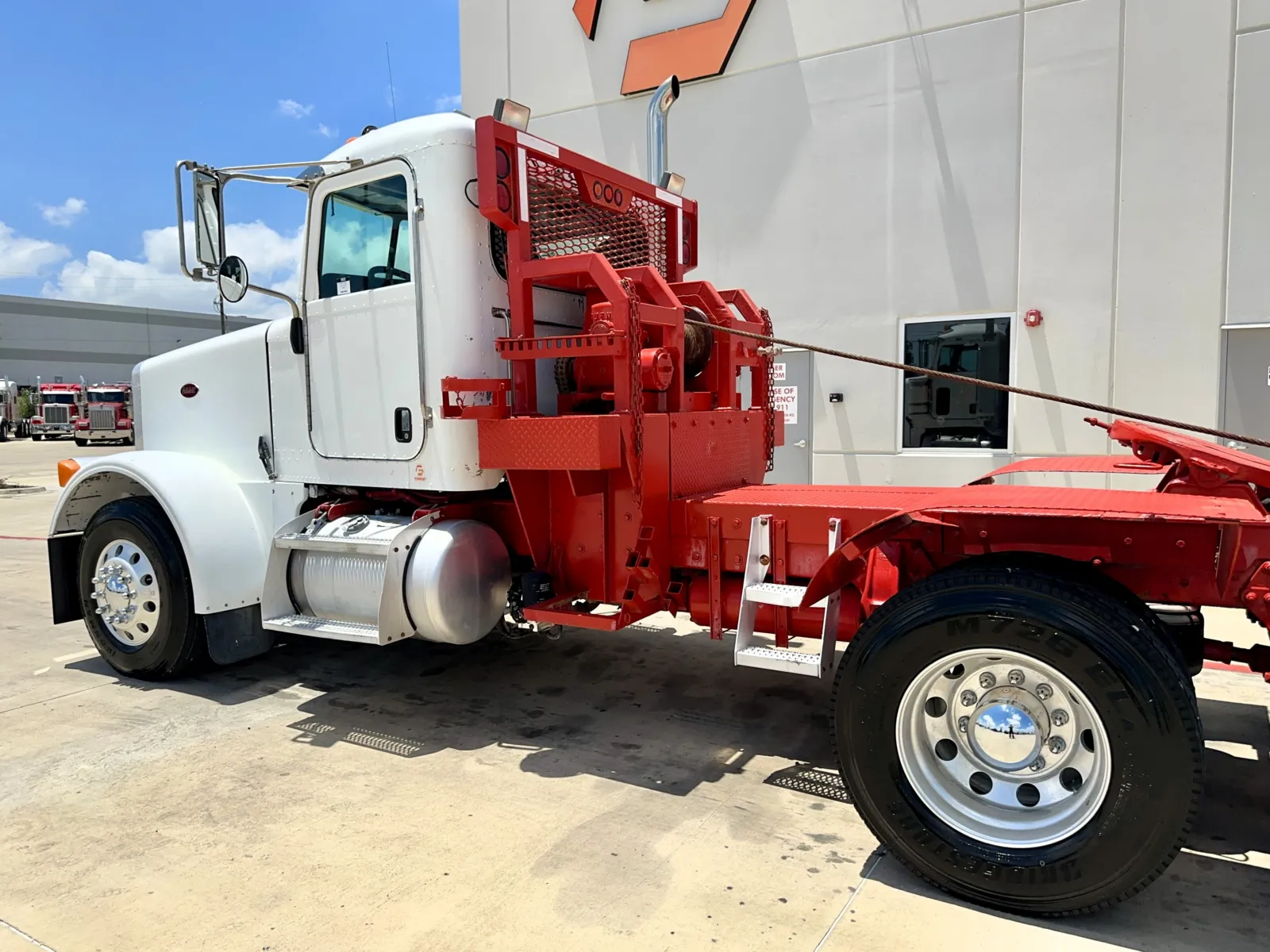 2006 Peterbilt in Hutchins, TX — photo 8