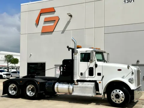 2015 PETERBILT 367 for sale in Hutchins, TX