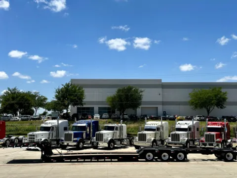 Photos of 2011 TALBERT LOWBOY for sale in Hutchins, TX at Forge Truck Centers - Texas
