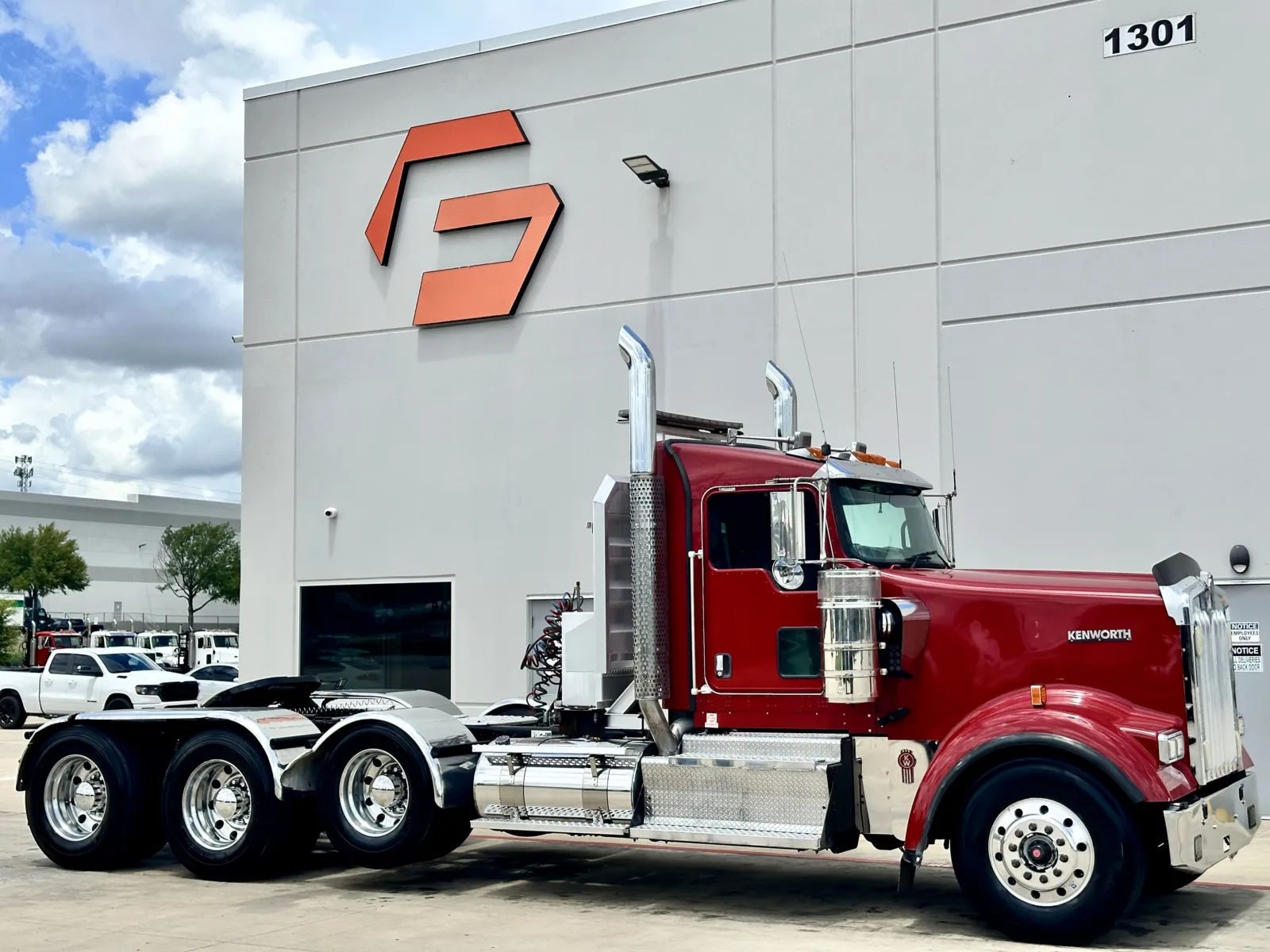 2016 Kenworth W900 in Hutchins, TX