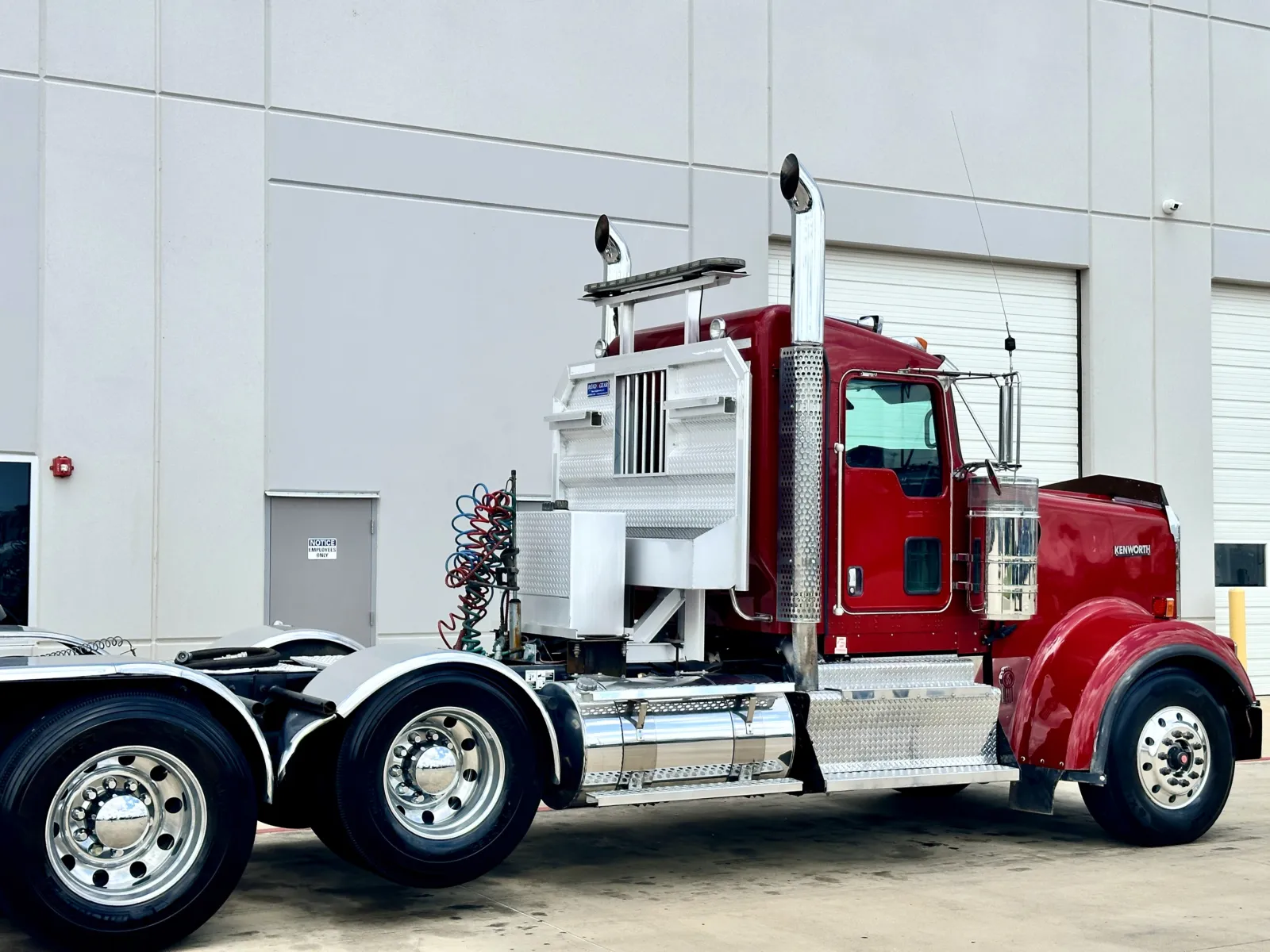 2016 Kenworth W900 in Hutchins, TX — photo 7