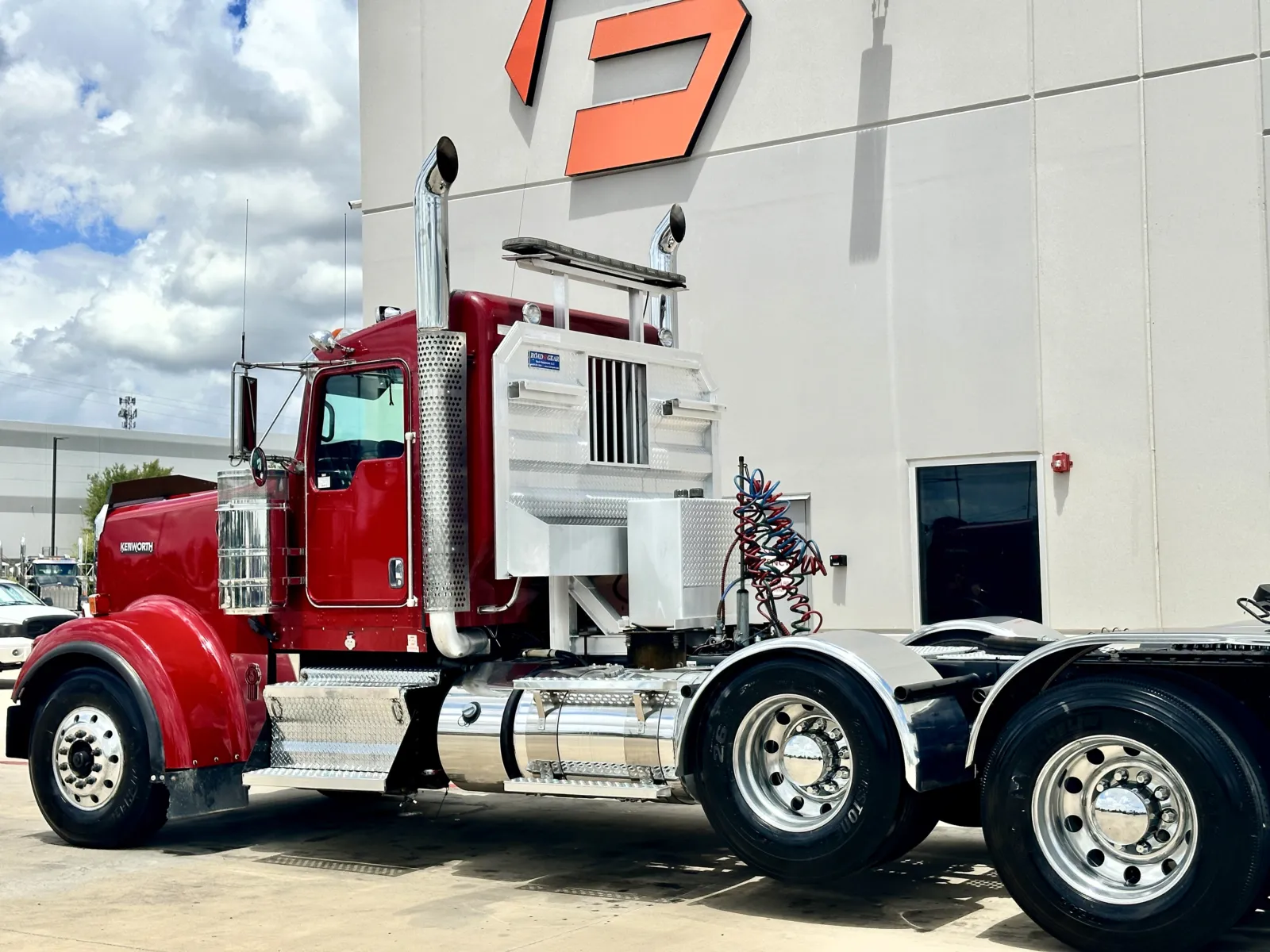 2016 Kenworth W900 in Hutchins, TX — photo 8