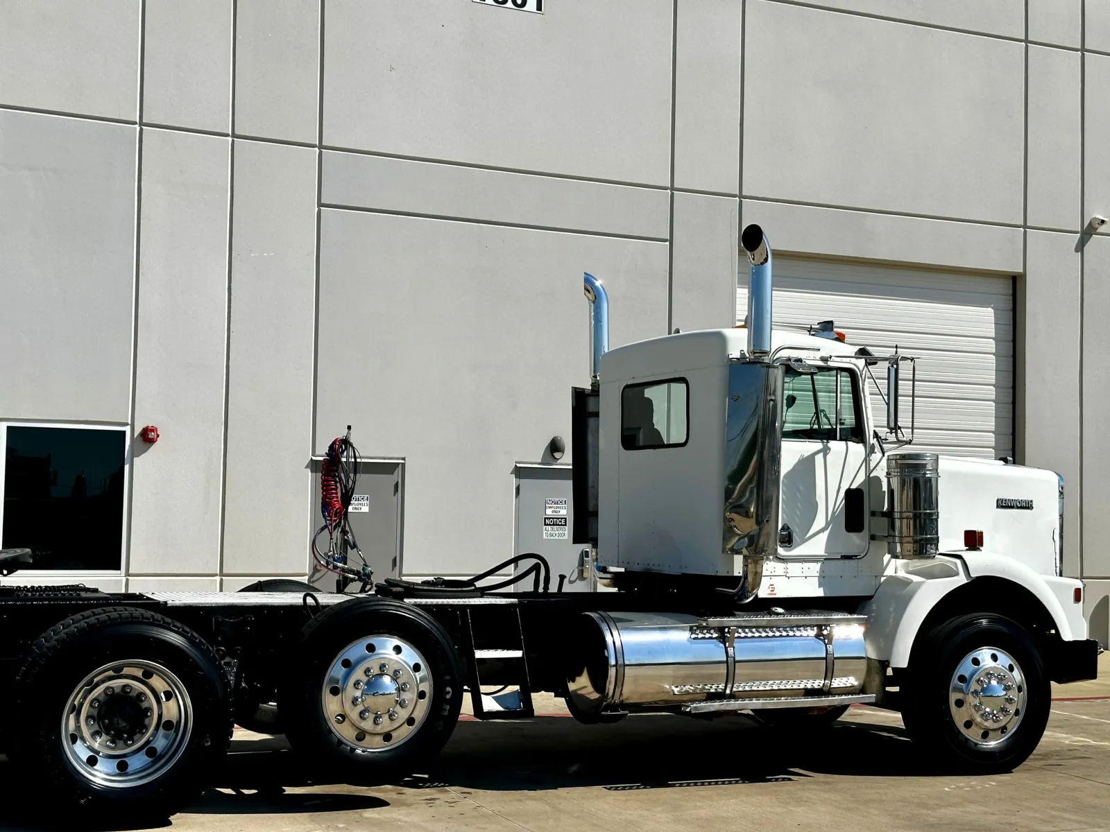 1998 Kenworth T800 in Hutchins, TX — photo 7