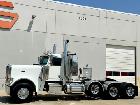 Photos of 2017 PETERBILT 389 for sale in Hutchins, TX at Forge Truck Centers - Texas