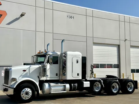 Photos of 2015 PETERBILT 367 for sale in Hutchins, TX at Forge Truck Centers - Texas
