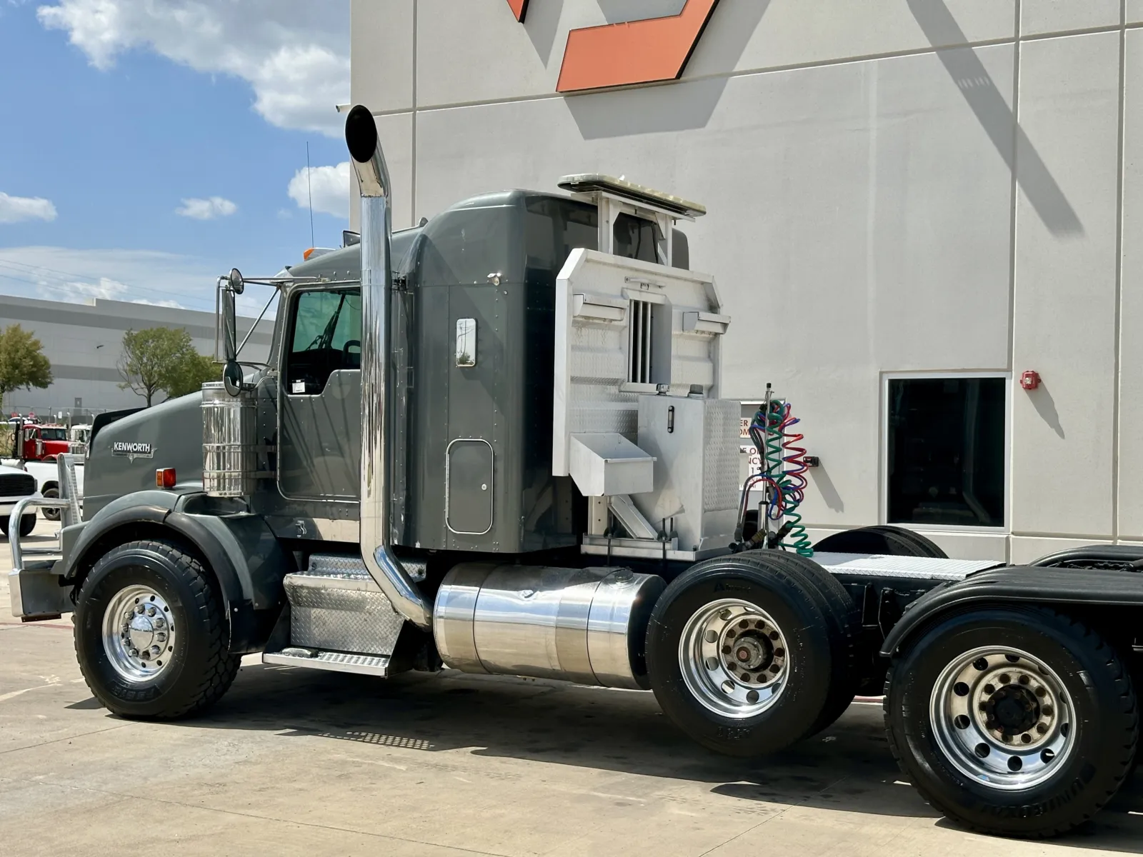 2006 Kenworth T800 in Hutchins, TX — photo 8