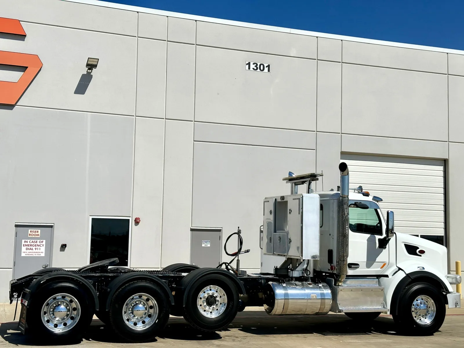 2016 Peterbilt 567 in Hutchins, TX — photo 5