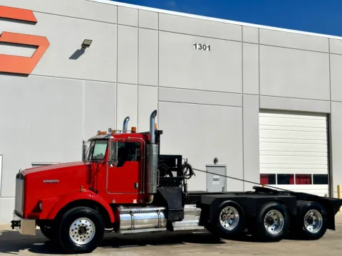 Photos of 2006 KENWORTH T800 for sale in Hutchins, TX at Forge Truck Centers - Texas