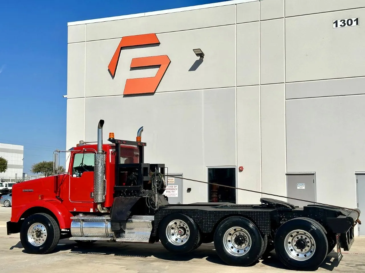 2006 Kenworth T800 in Hutchins, TX — photo 6