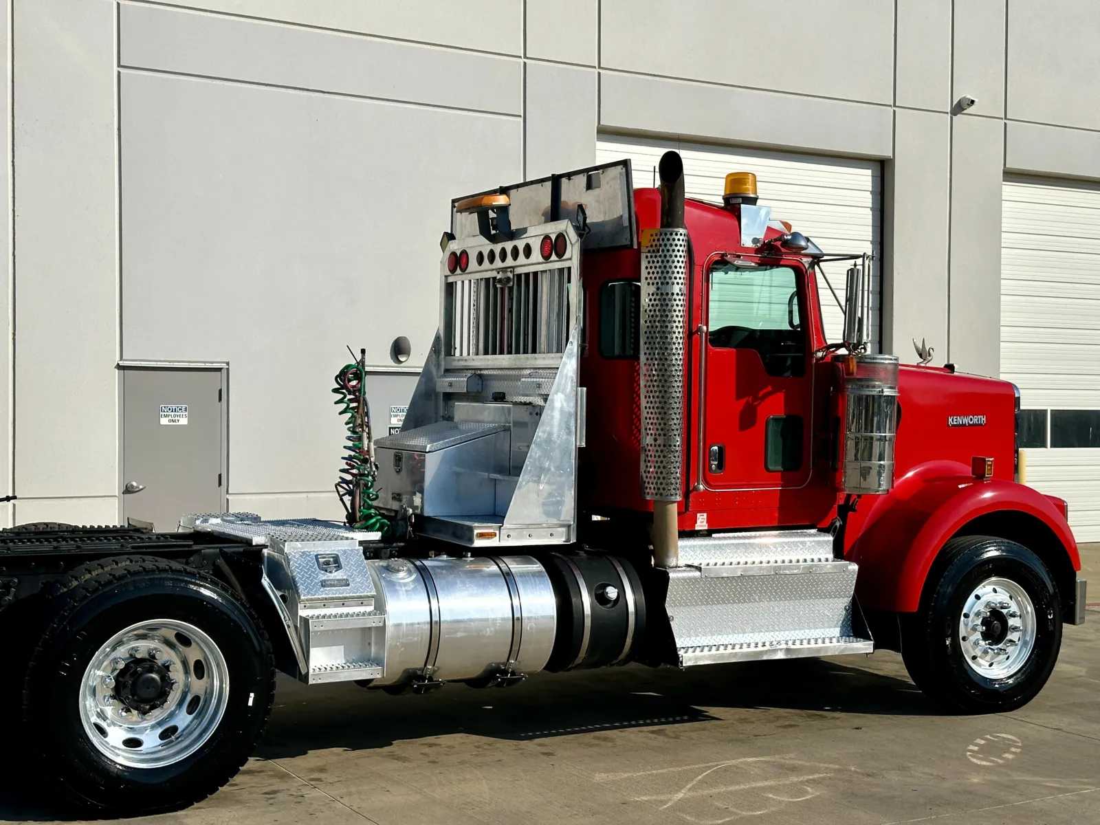 2011 Kenworth W900 in Hutchins, TX — photo 7