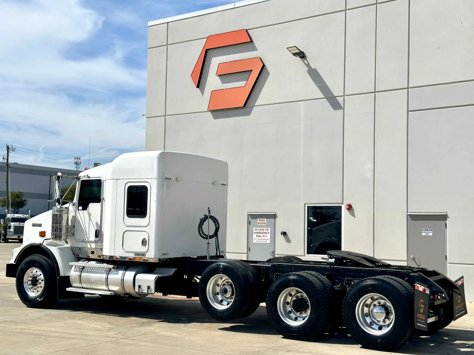 2007 Kenworth T800 in Hutchins, TX — photo 6