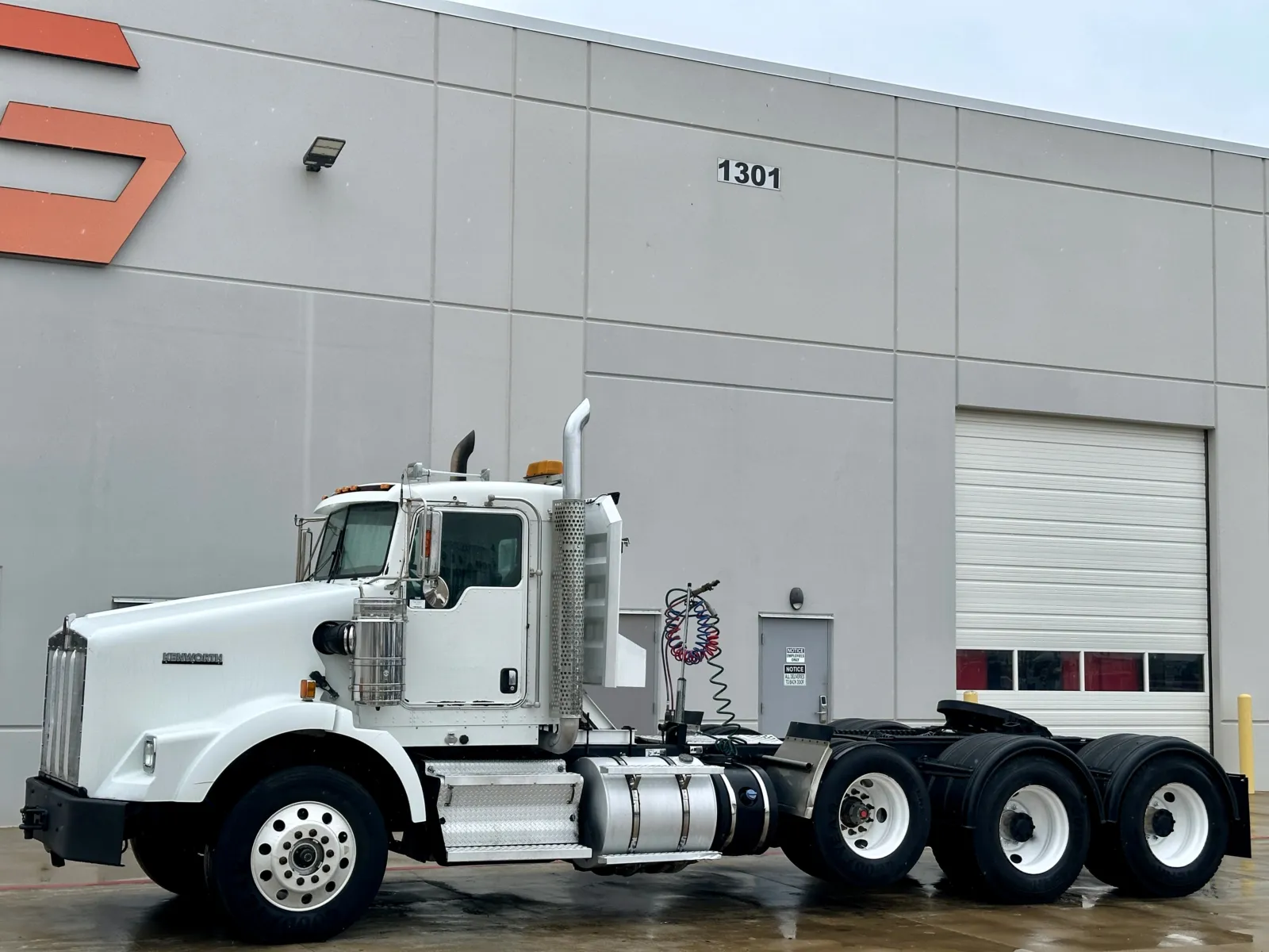 2012 Kenworth T800 in Hutchins, TX — photo 2