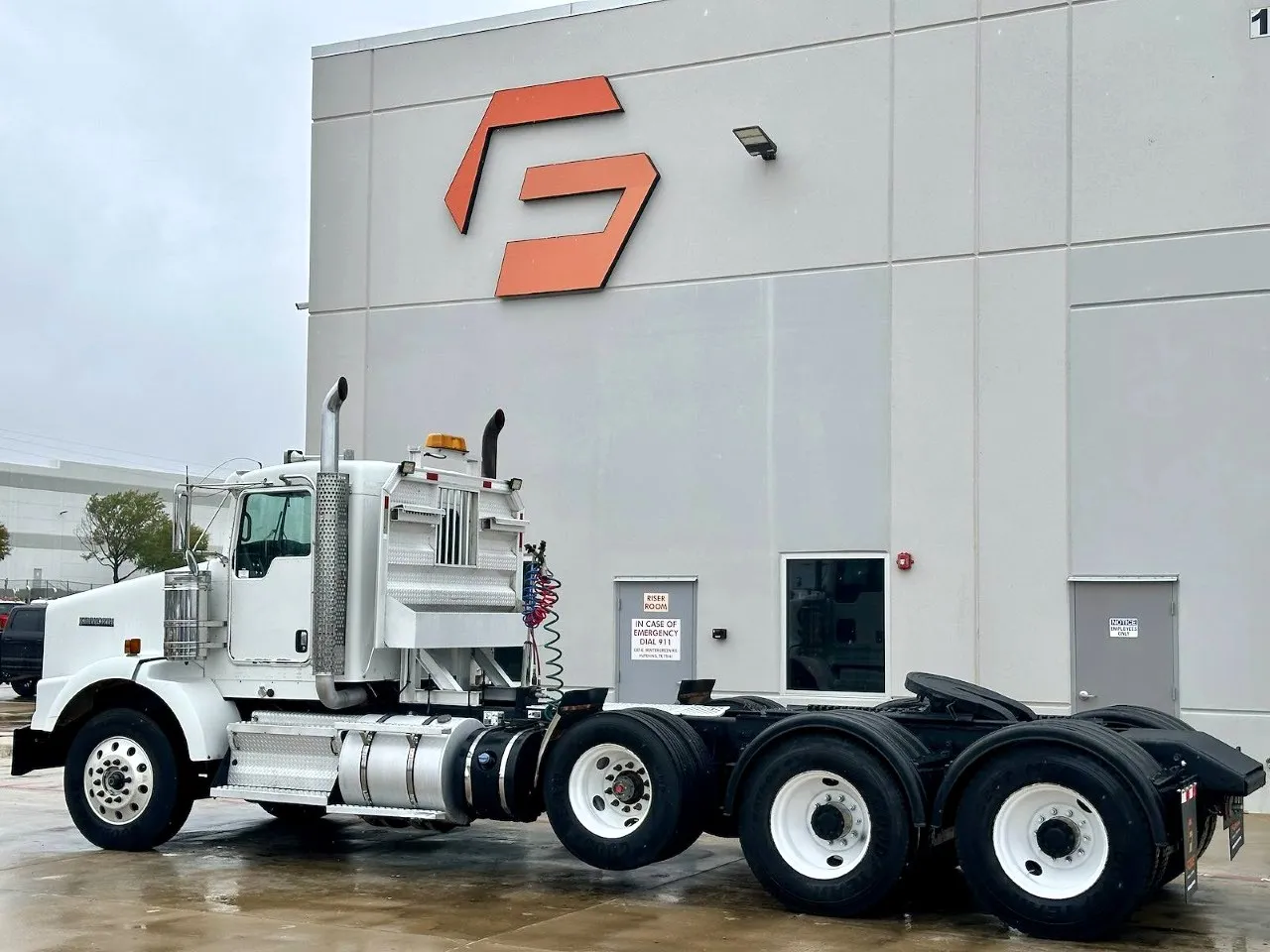 2012 Kenworth T800 in Hutchins, TX — photo 6