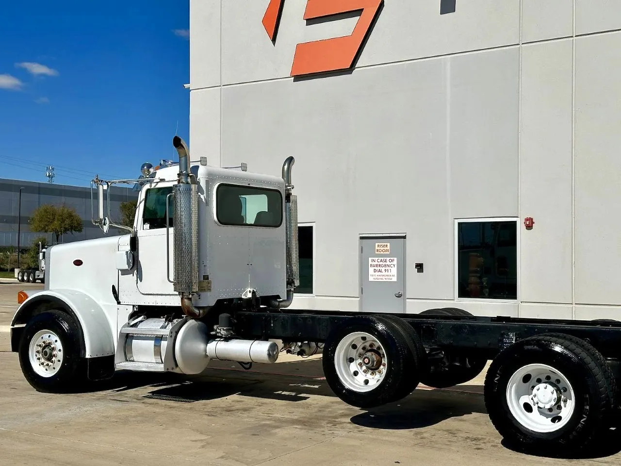 2007 Peterbilt in Hutchins, TX — photo 8
