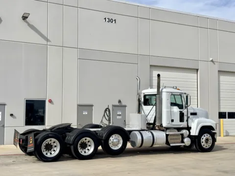More photos of 2012 MACK CHU613 at Forge Truck Centers - Texas, TX
