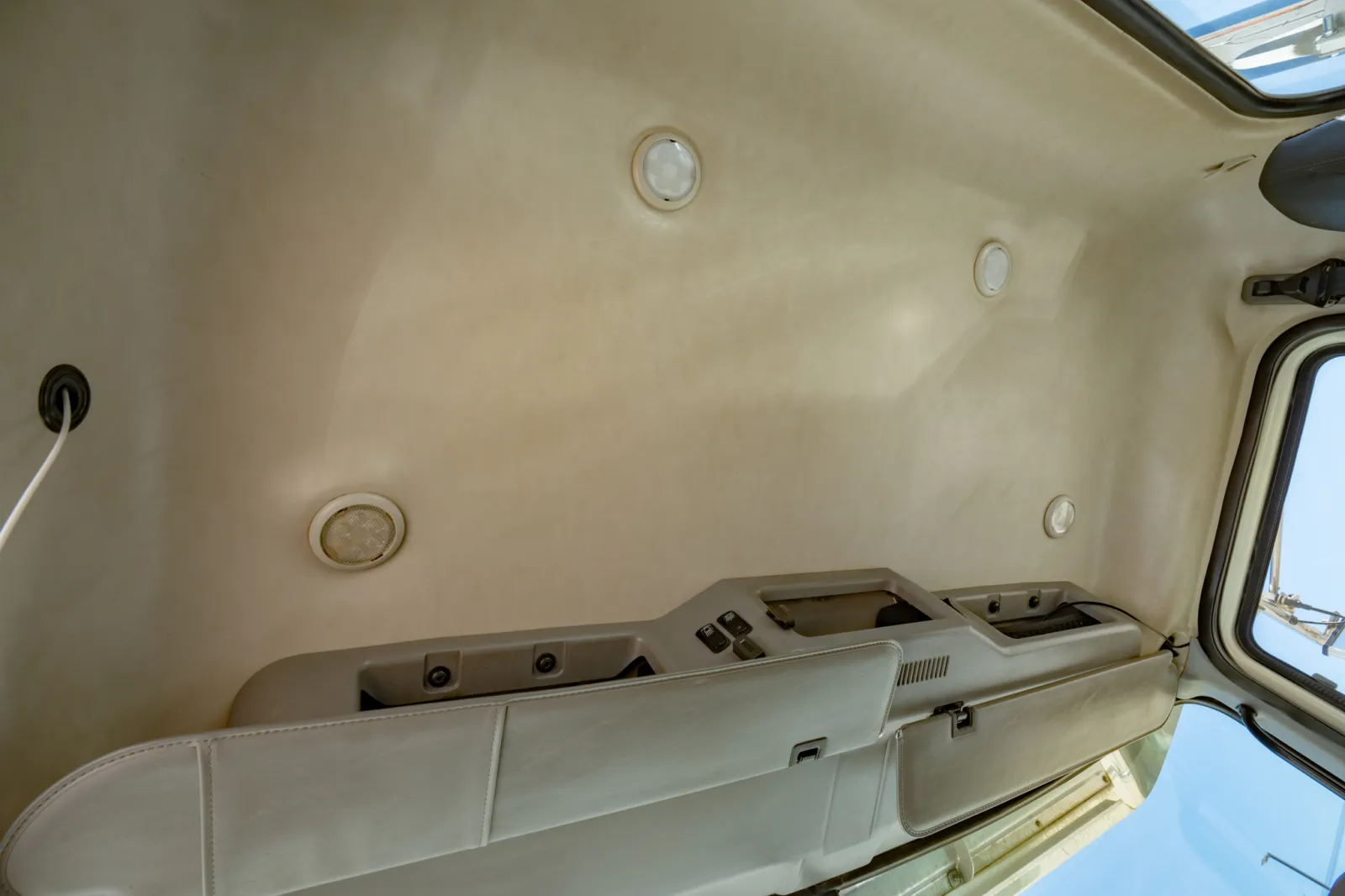 2019 Mack Pinnacle - image 21