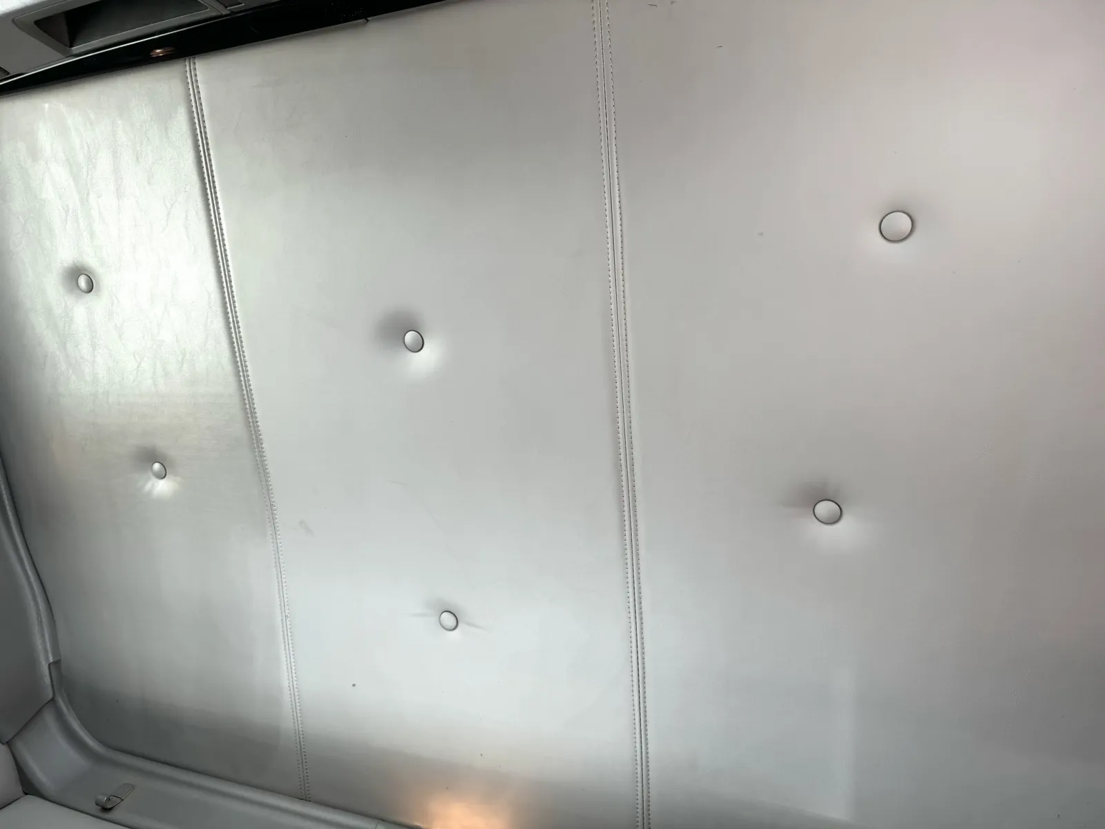 2019 Kenworth W900 - image 21