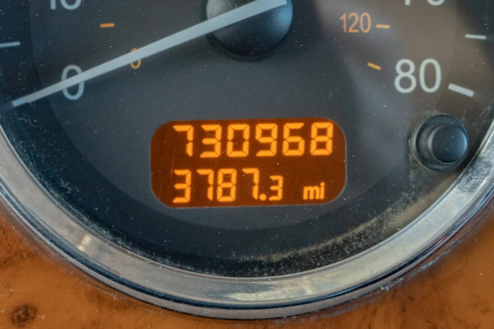 2010 Peterbilt - image 17