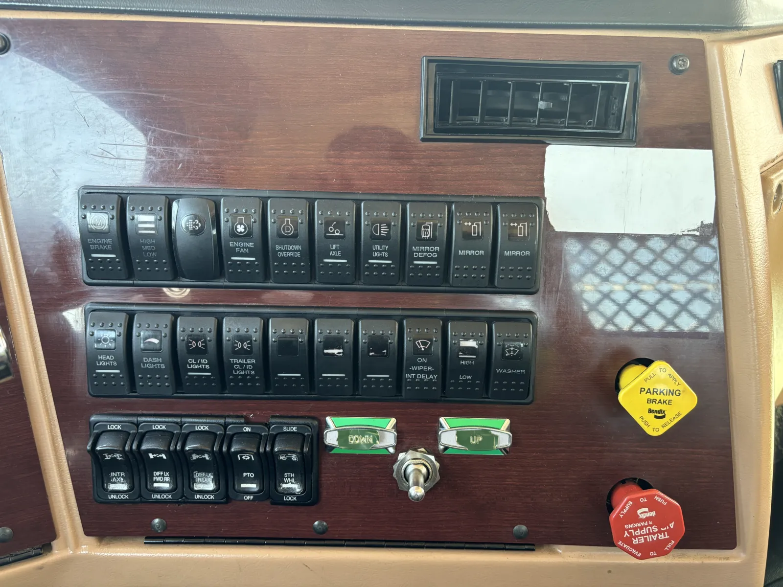 2015 Western Star 4900 - image 18