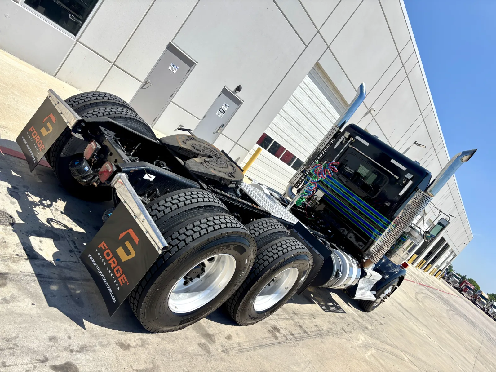 2020 Kenworth W900 - image 11