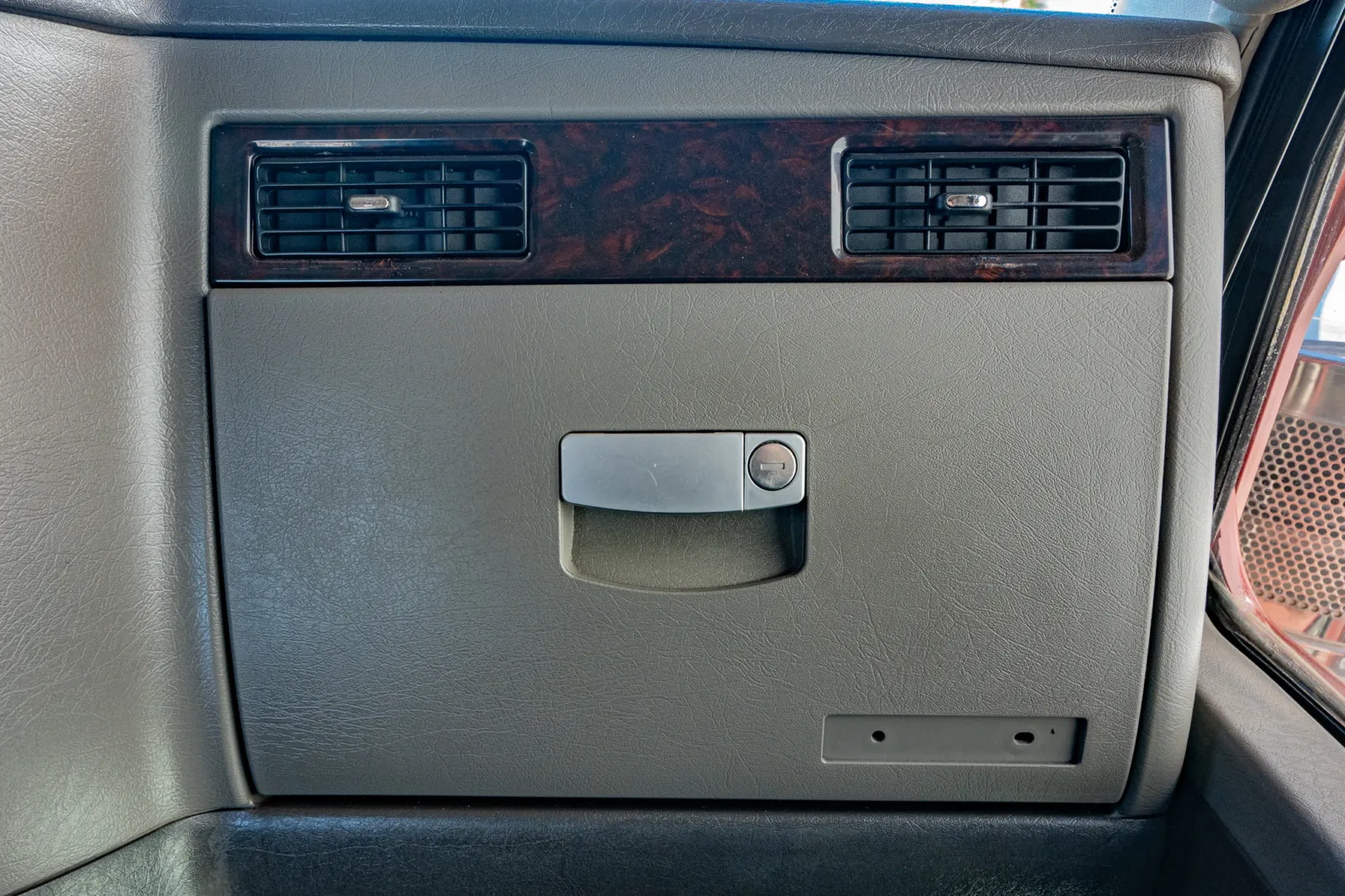 2014 Kenworth W900 - image 19