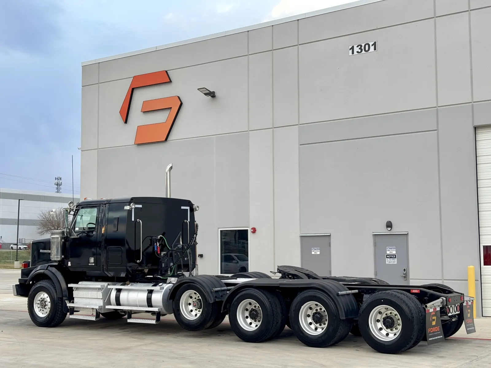 2013 Western Star - image 6