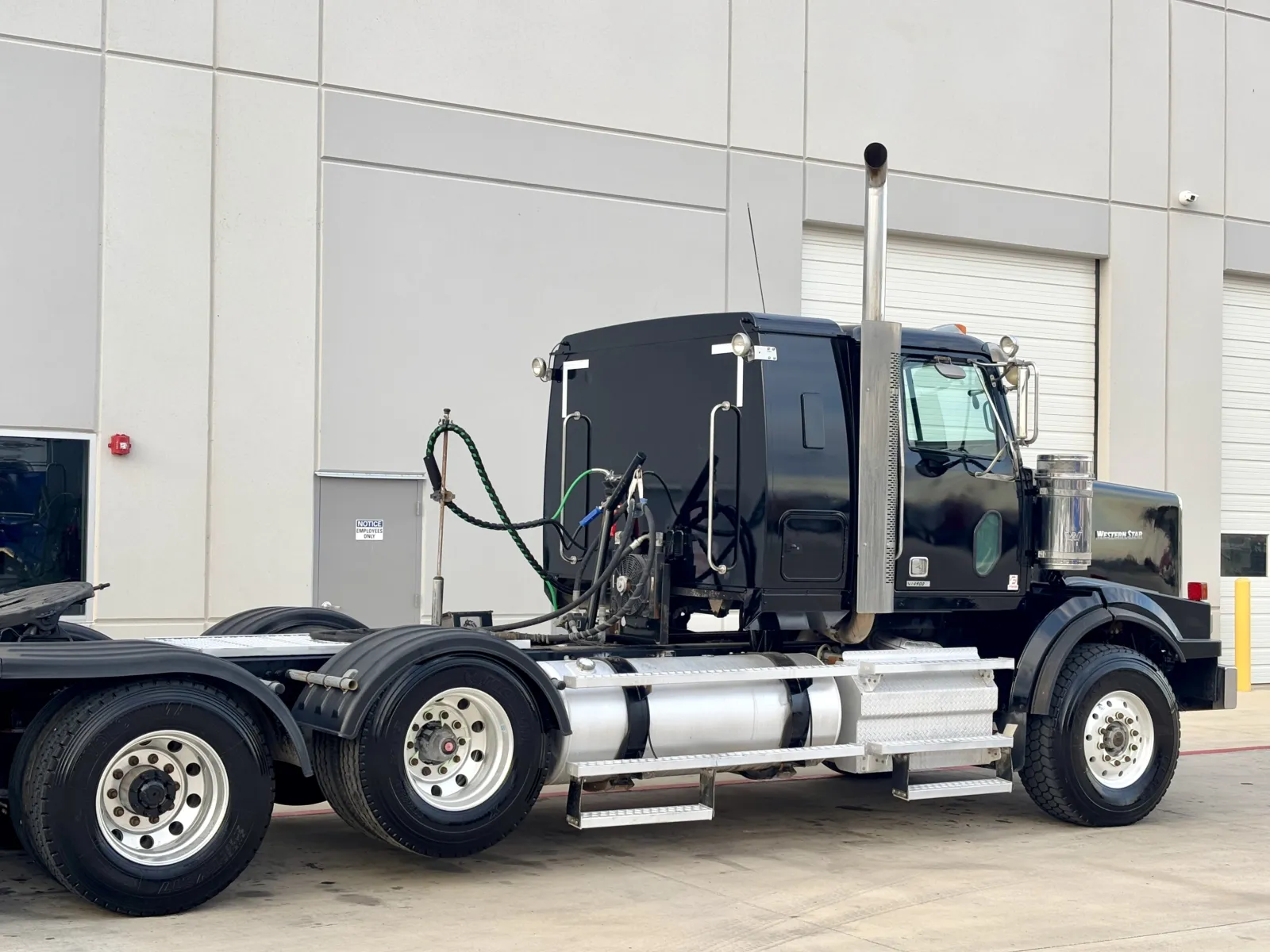 2013 Western Star - image 7