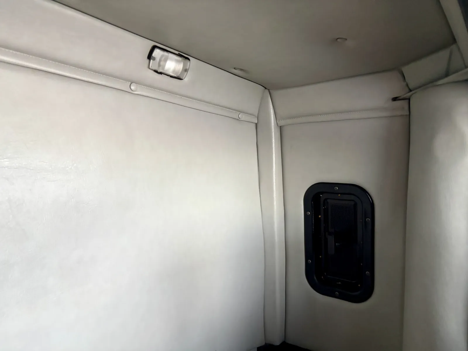 2013 Western Star - image 23