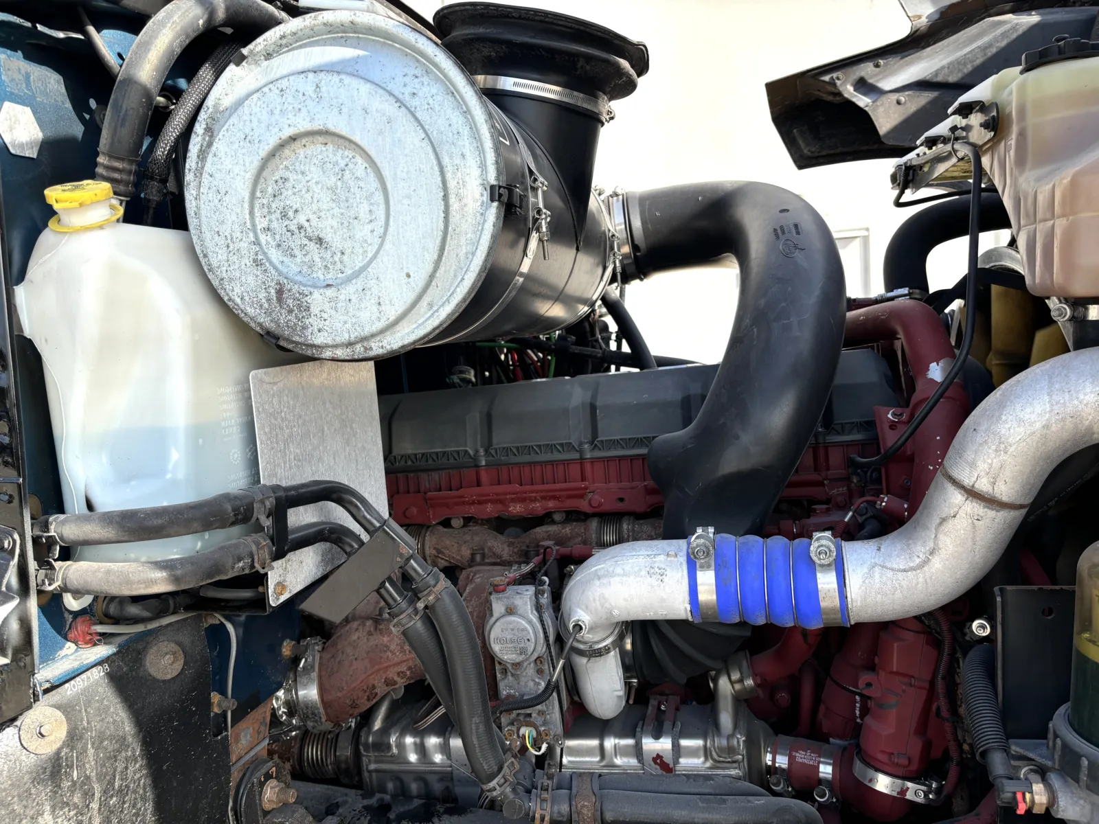 2019 Mack - image 12