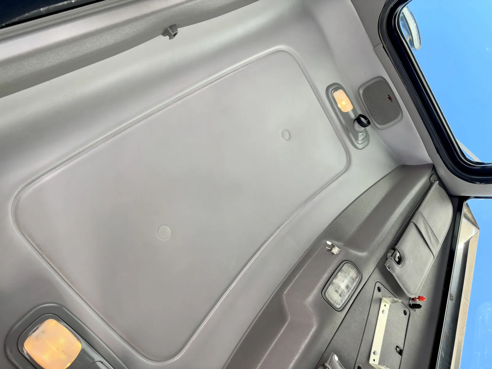 2018 Peterbilt 389 - image 21