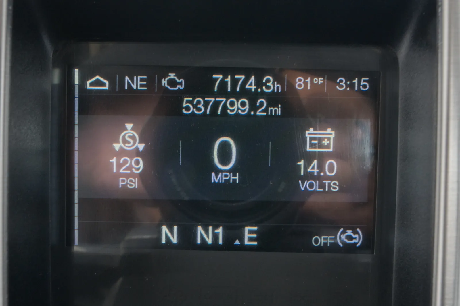 2019 Mack - image 17