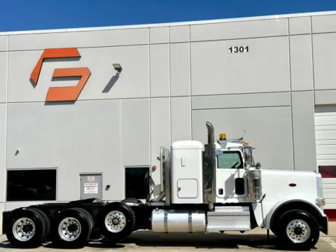 Another view of 2021 PETERBILT 389 for sale in Hutchins, TX at Forge Truck Centers - Texas