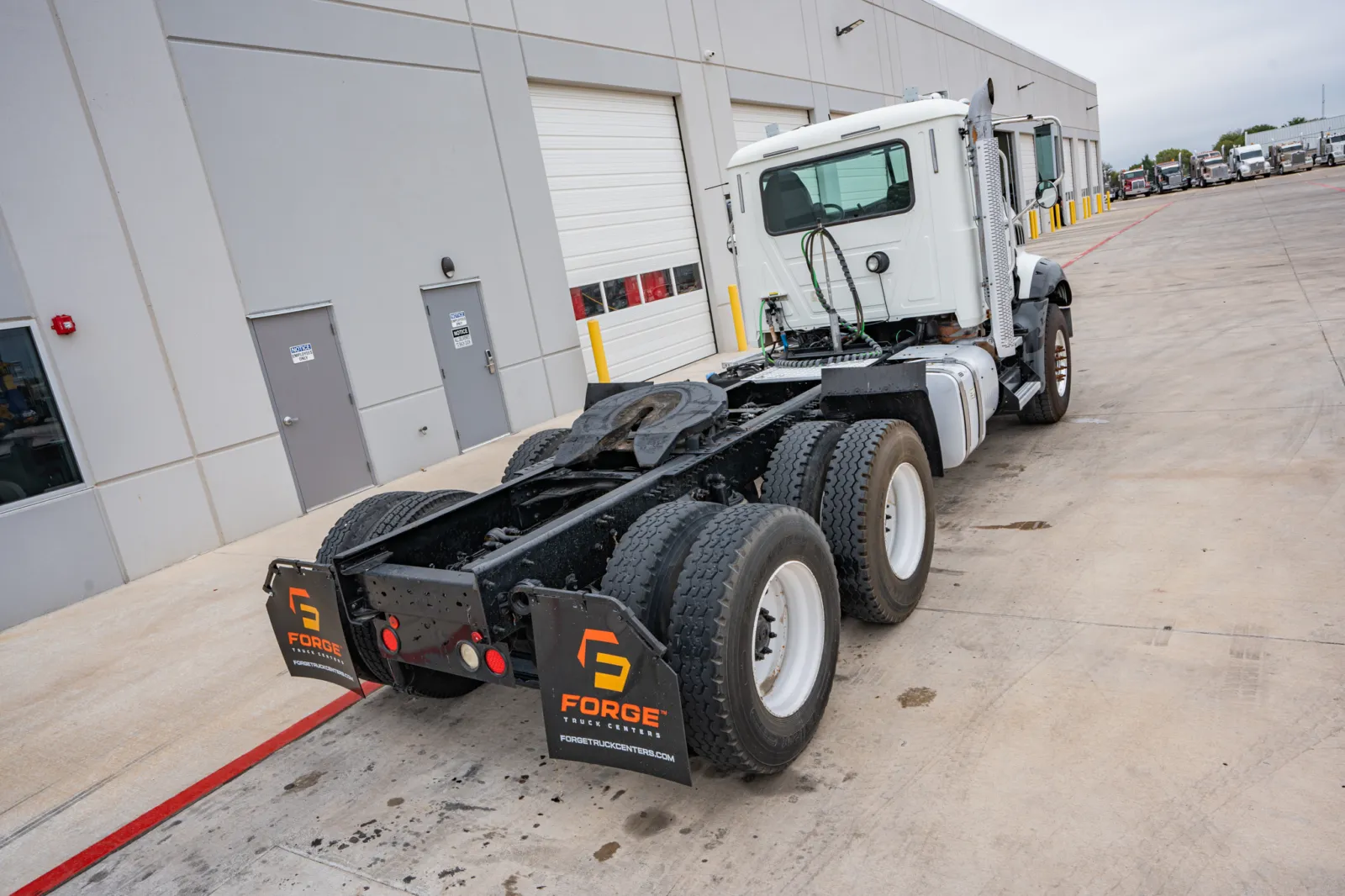 2016 Mack - image 11