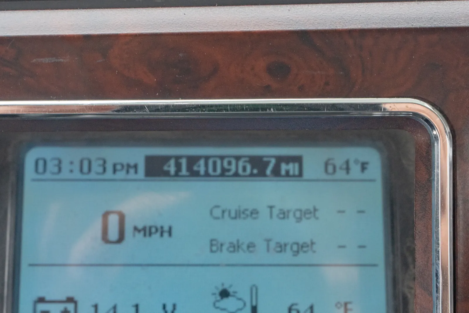 2016 Mack - image 17