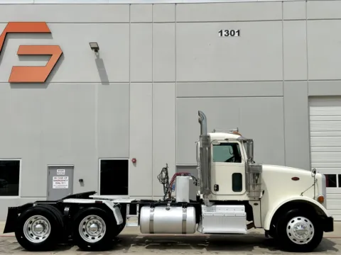 Another view of 2012 PETERBILT 367 for sale in Hutchins, TX at Forge Truck Centers - Texas