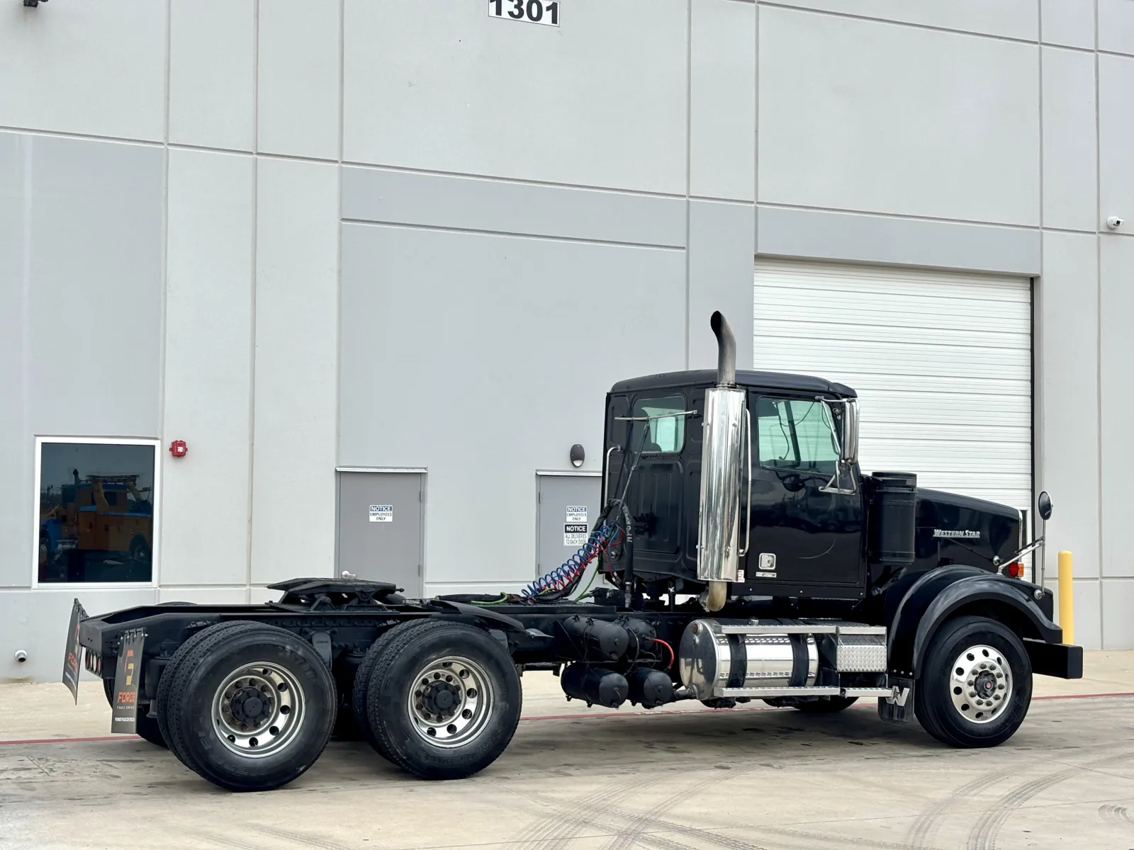 2019 Western Star 4900 - image 5