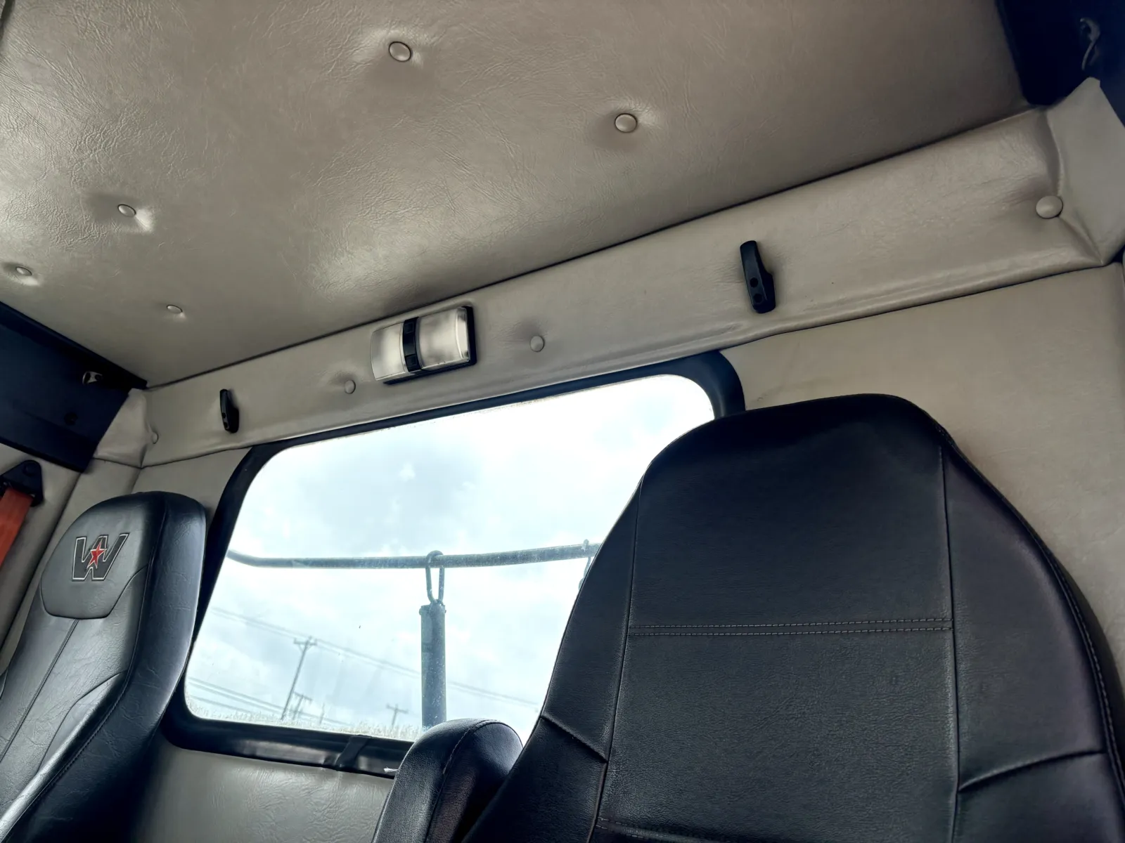 2019 Western Star 4900 - image 20